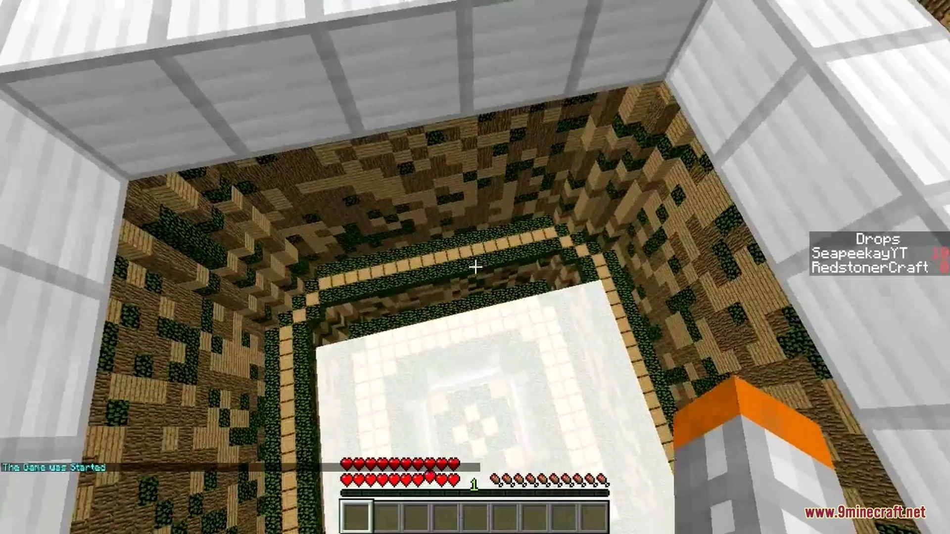 Project Dropper Map (26.x) – Survive Heart-Pounding Vertical Drops to Safety — screenshot 2