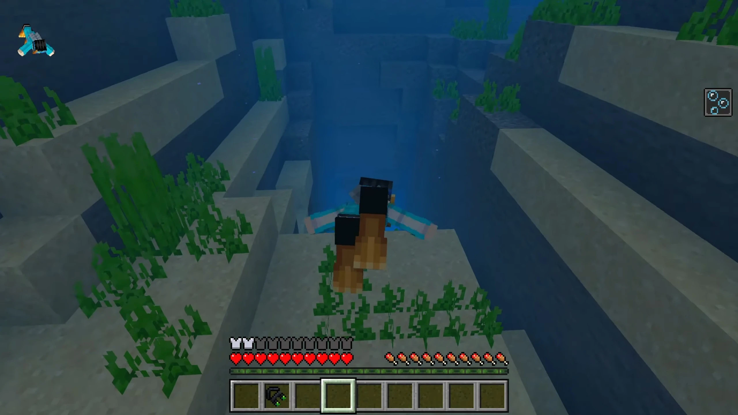 Swimwear and Night Vision Goggles Addon (26.x, 1.21) – MCPE/Bedrock Mod — screenshot 3