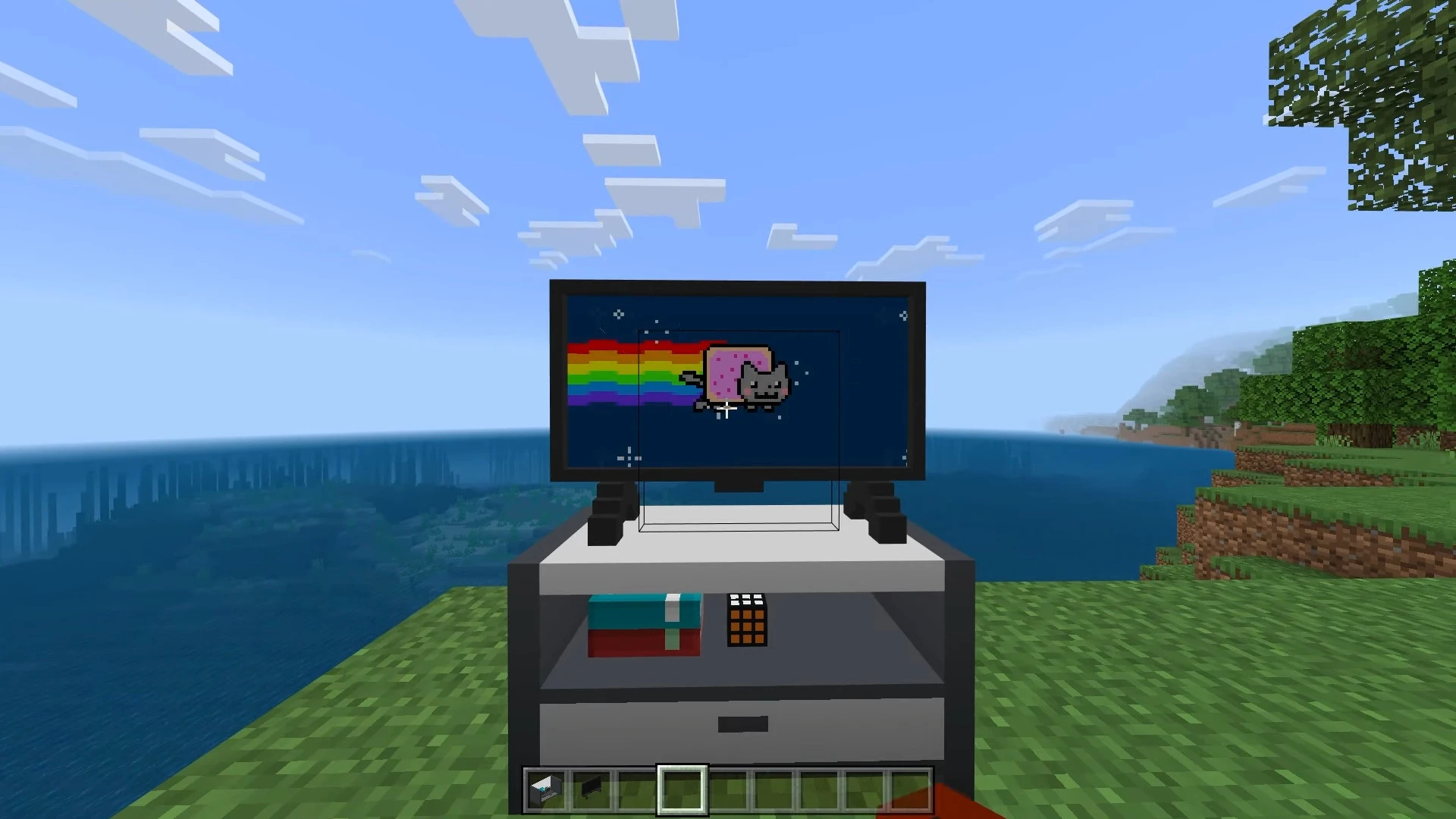 Working TV Addon (1.21, 1.20) – MCPE/Bedrock Mod — screenshot 4