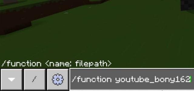 Minecraft, But Your Xp Equals Your Size — screenshot 6